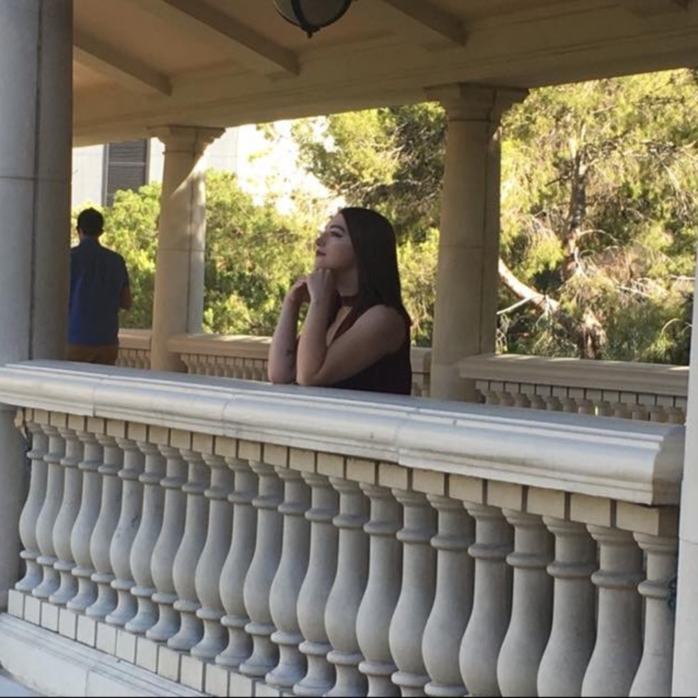 Meet your Posher, Alyssa